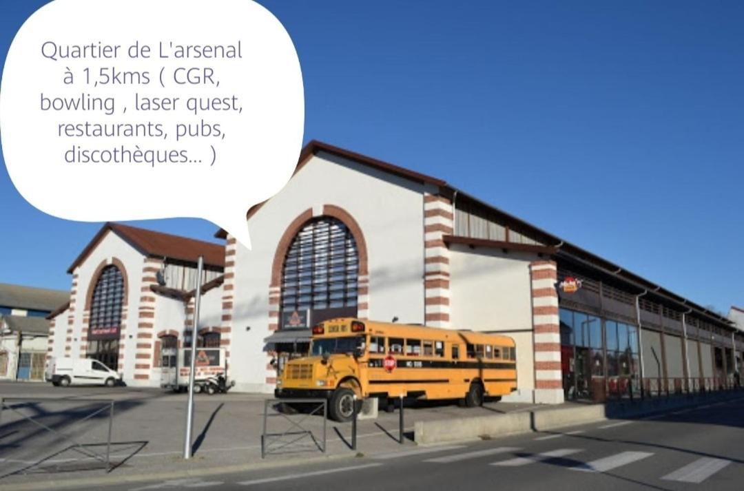 L'Appartement 7 - Centre Ville-Parking-Tv-Wifi Tarbes Exterior foto